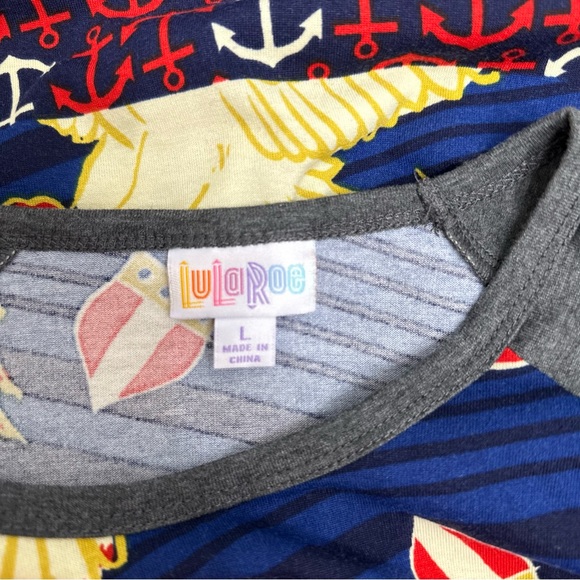 LuLaRoe Randy Tee (4th of July Eagles) - Picture 4 of 4
